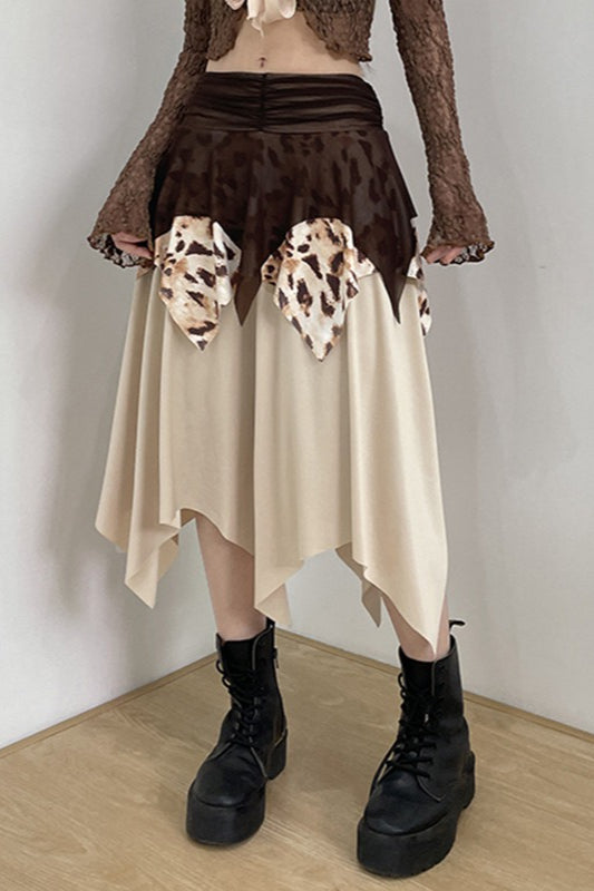 Asymmetrischer Midirock mit Tribal-Leopardenmuster