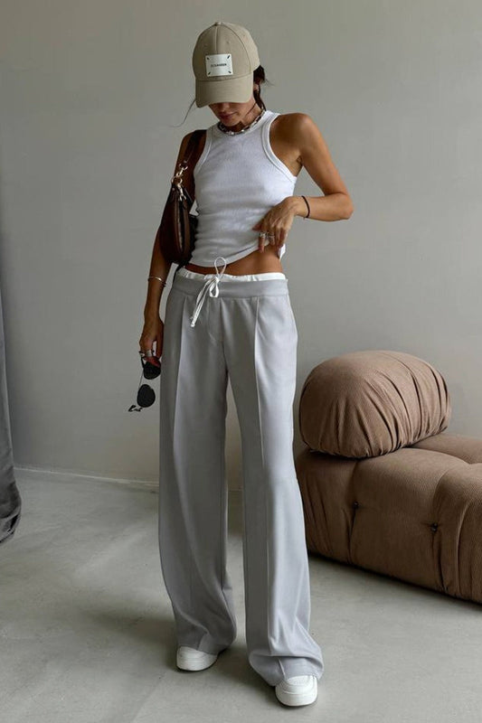 Hose im Zweiteiler-Look mit Bindegürtel