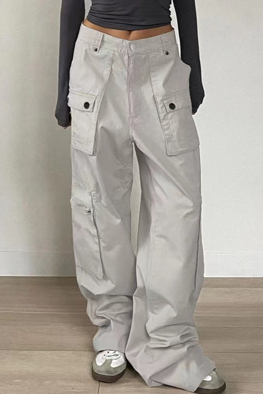 Retro-Cargohose aus Denim mit niedriger Taille und Taschen