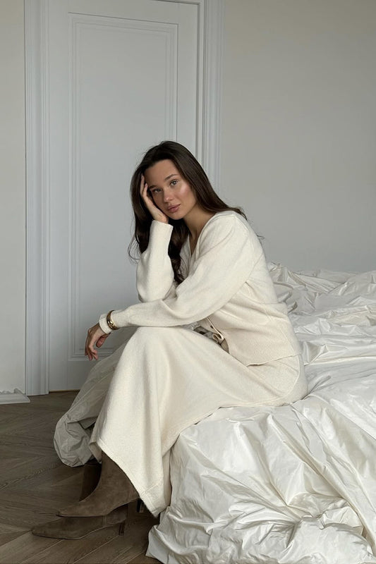 Lockeres Strickset mit Knopf-Cardigan