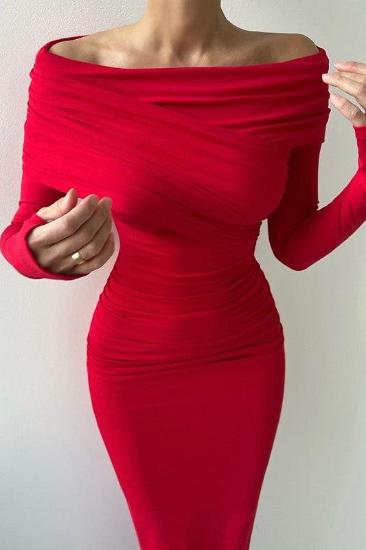 Elegantes rotes, figurbetontes Maxikleid