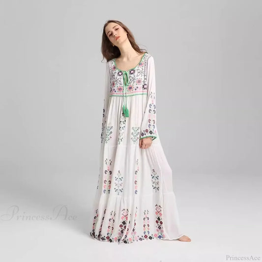 Embroidery Floral Long-sleeved Gypsy Maxi Boho Dress bohodress-250126