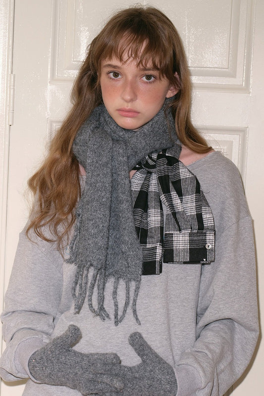 Schal aus Wollmischgewebe mit Karomuster, Patchwork-Design und Fransen