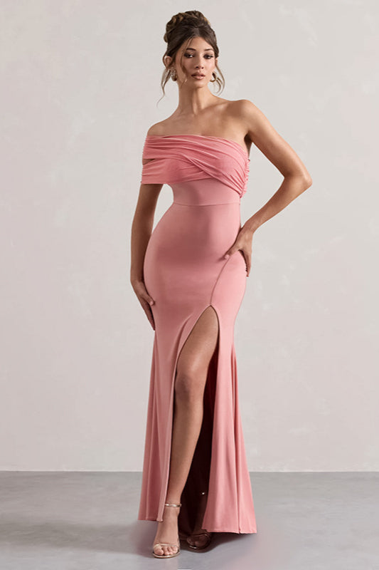 Schulterfreies, figurbetontes Partykleid mit Netzeinsatz und Schlitz