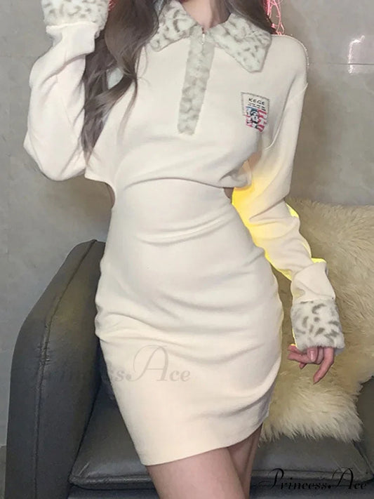 Anmutig verzierte Bauchkette mit Kunstperlen