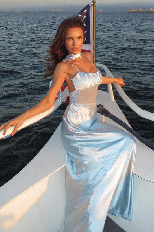 Figurbetontes Maxikleid mit Camisole-Ausschnitt und Satin-Spitzenbesatz
