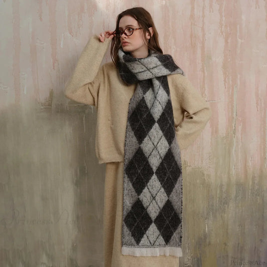 New Retro Argyle Jacquard Plaid Warm Neck Scarf For Autumn Winter 2024 Black And White / L210Cm