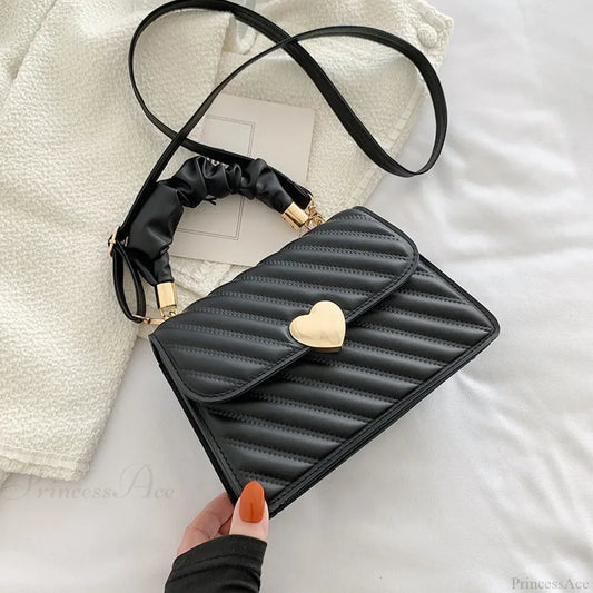 Pleated Fashion Texture Small Square Messenger Handbag Black handbag-250126