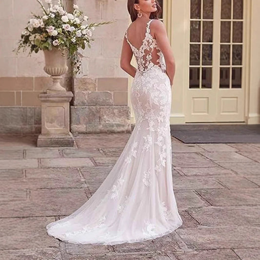 V-Neck Lace Mermaid Bridal Wedding Dress white / 2 weddingdress-250223