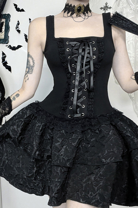 Gothic-Kleid mit quadratischem Halsausschnitt und Krawatte