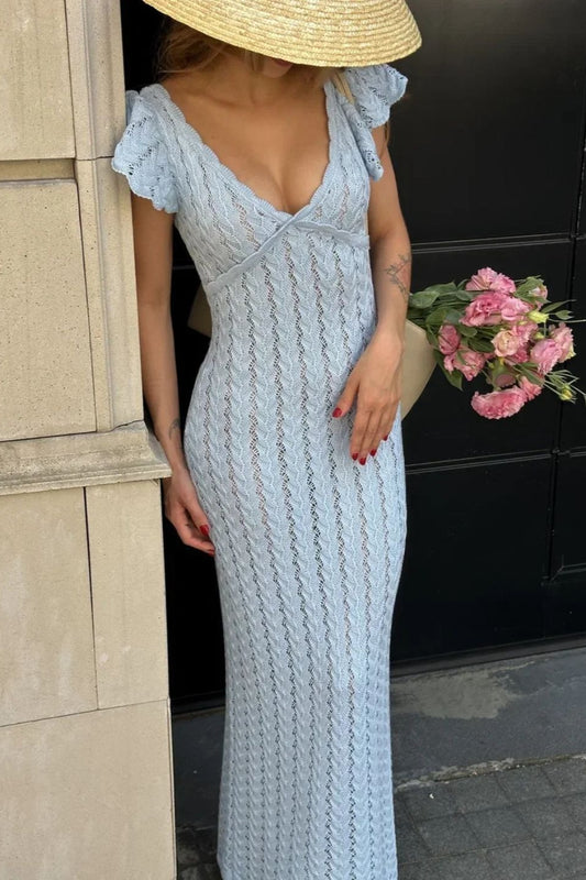 Rückenfreies Boho-Kleid aus Strick mit Rüschen und V-Ausschnitt