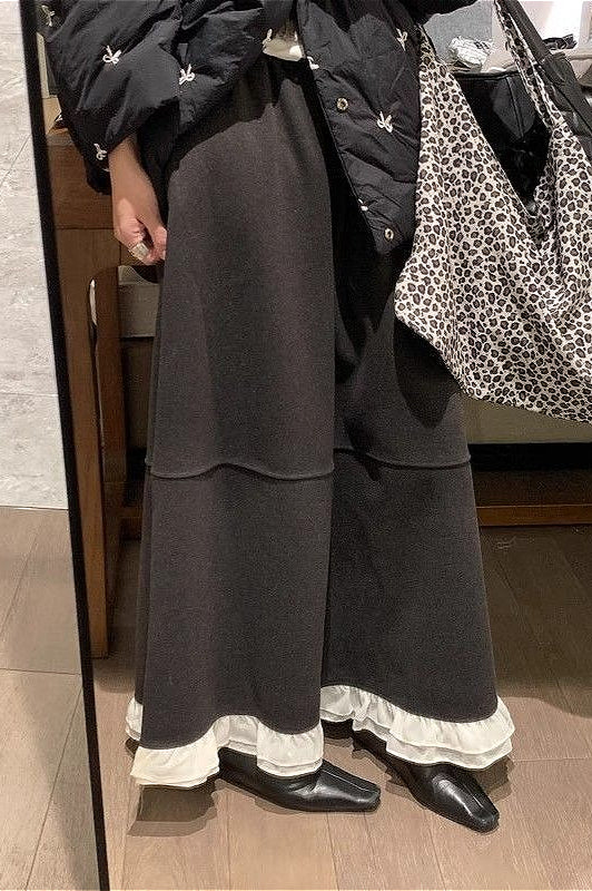 Wollmischung, hochtaillierter, locker geschnittener Rüschenrock