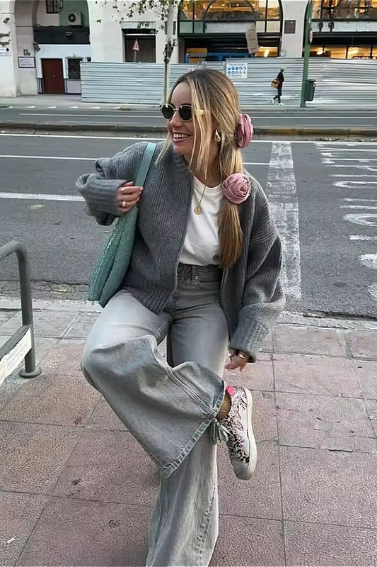 Rundhalsausschnitt, lange Ärmel, Reißverschluss, einfarbige Strickjacke