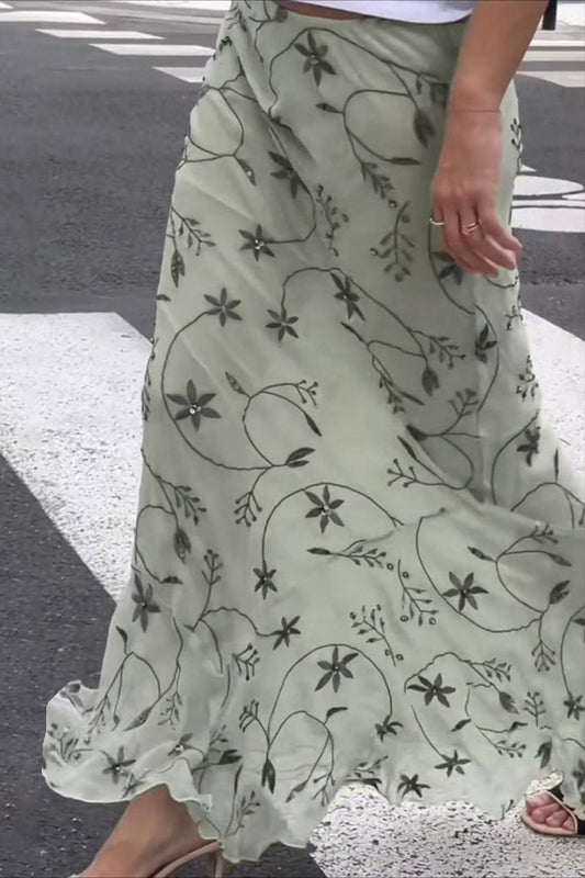 Schmaler Midirock aus Strick mit Blumenmuster