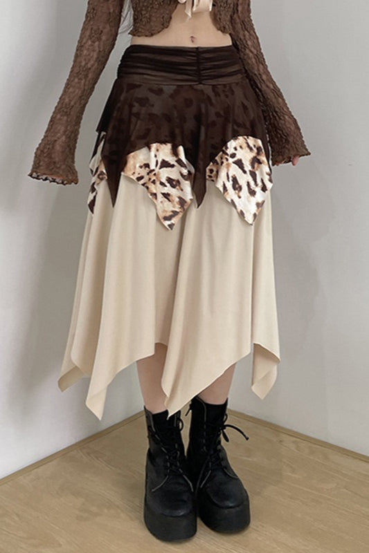 Asymmetrischer Midirock mit Tribal-Leopardenmuster 