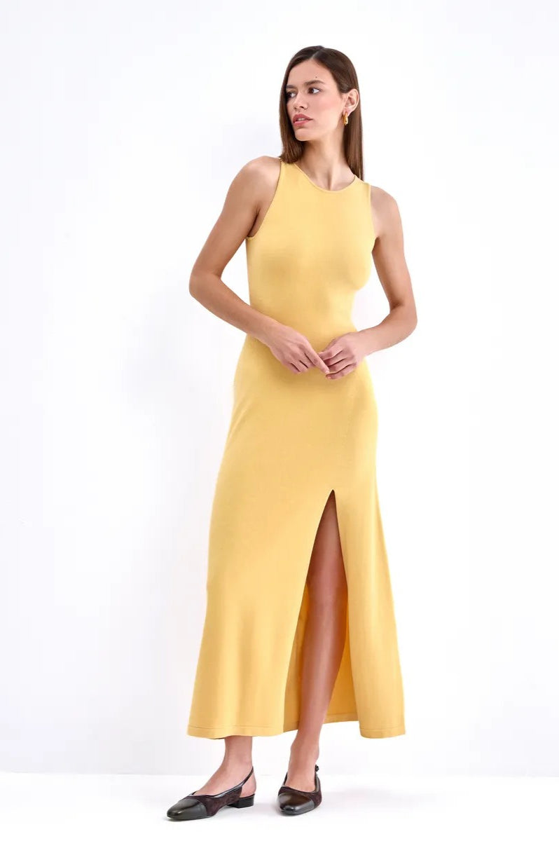 Elegant Knit Sleeveless Sweater Dress