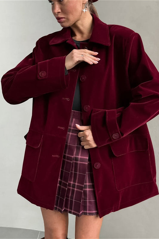 Vintage-Mantel aus einfarbigem Samt mit Knöpfen