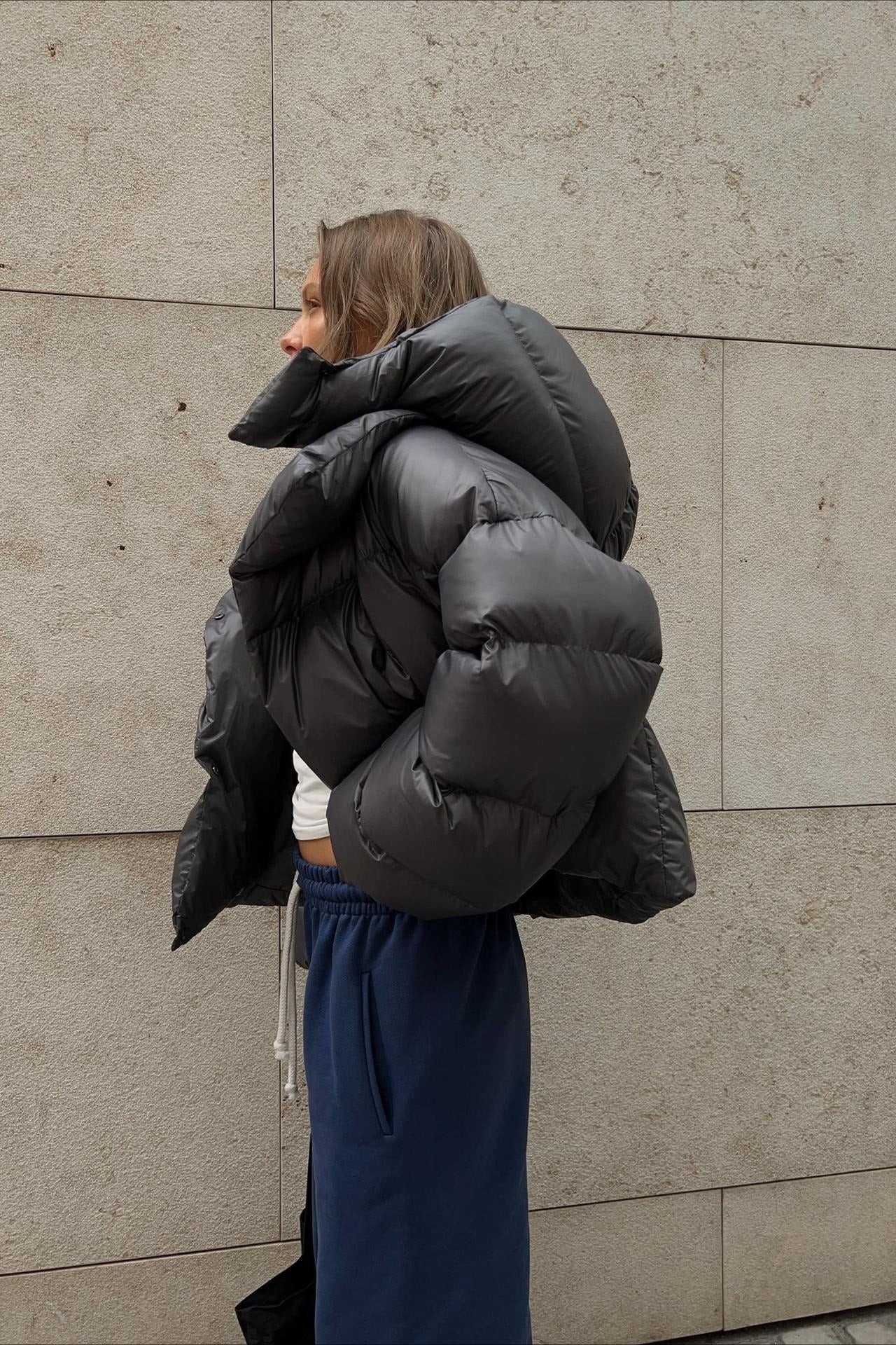 Short Hooded Puffer Jacket