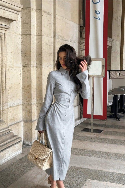 Elegantes langärmliges Midikleid mit Kragen