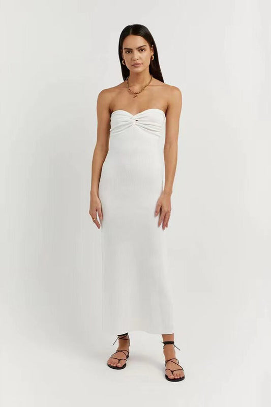 Strickkleid mit verdrehter Vorderseite