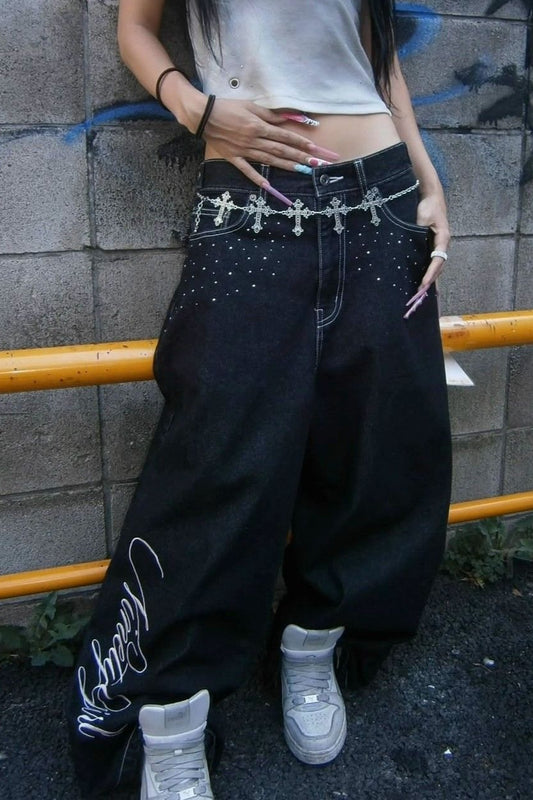 Jeans mit Engelsflügelstickerei und Strasssteinen, gerader Schnitt