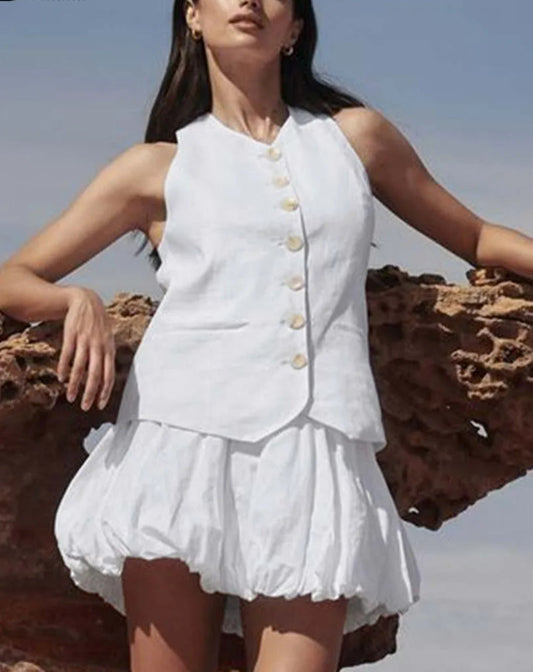 Weißes, ärmelloses, plissiertes Büro-Zweiteilerset aus Baumwolle