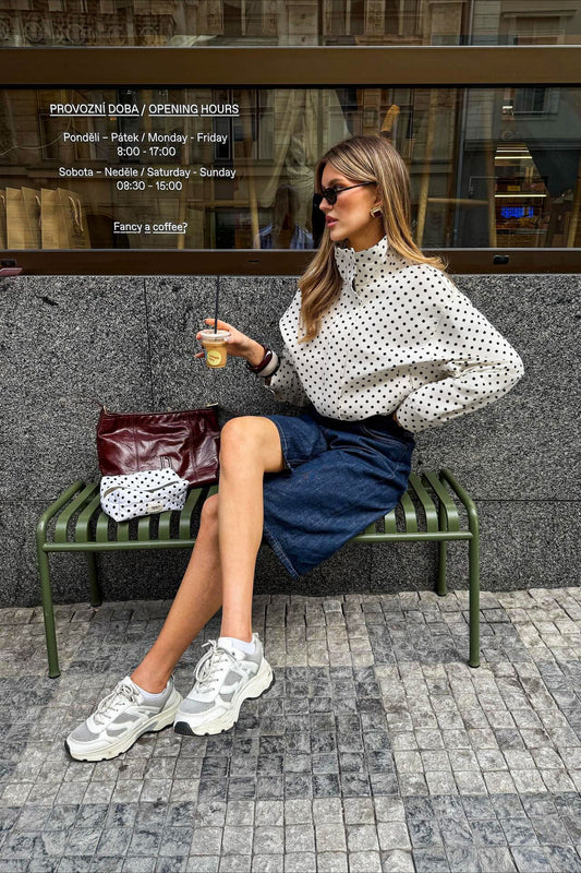 Bomberjacke mit Punktmuster und Kordelzug