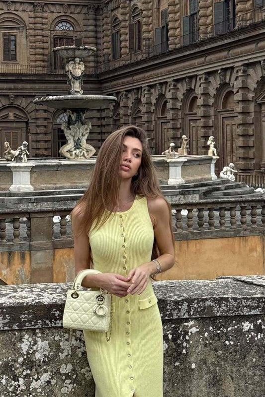 Slim Fit Maxi-Strickkleid mit Knöpfen