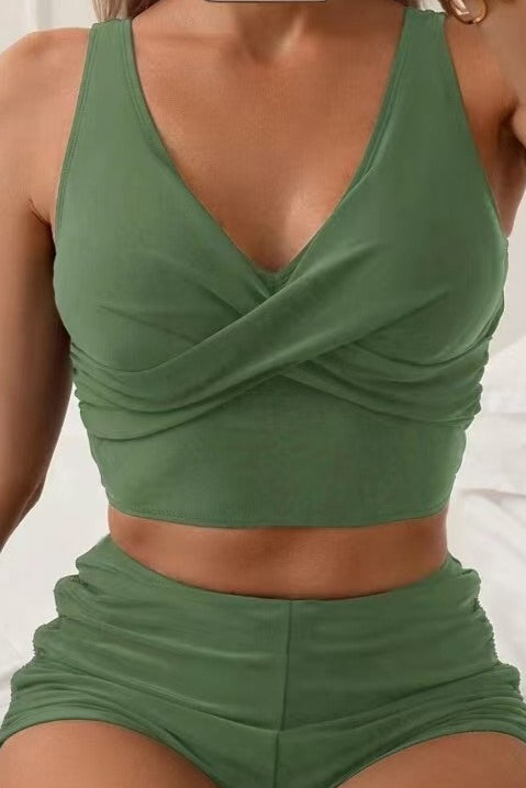 Zweiteiliges Bikini-Badeset im Urlaubsstil mit gekreuzten Trägern