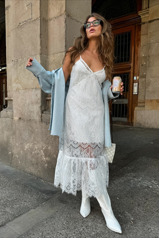 Rückenfreies Boho-Kleid mit Fransen und Neckholder