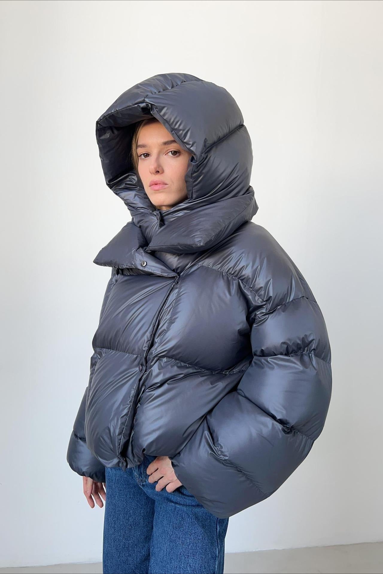 Short Hooded Puffer Jacket