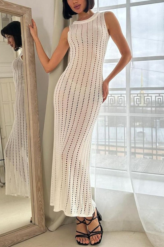 Ärmelloses Strand-Boho-Kleid aus Strick mit Hohlsaum