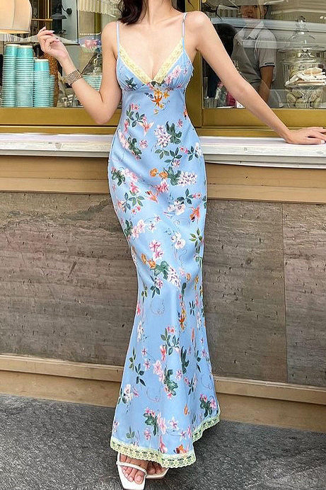 Spaghettiträger-Spitzenkleid mit offenem Rücken, Rüschen und Blumenmuster