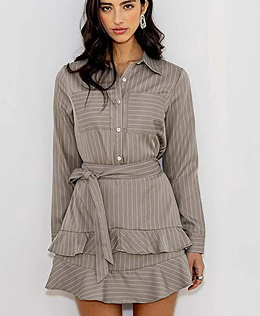 Zweiteiliges Büro-Set mit grün bedruckter Revers-Schnürhose