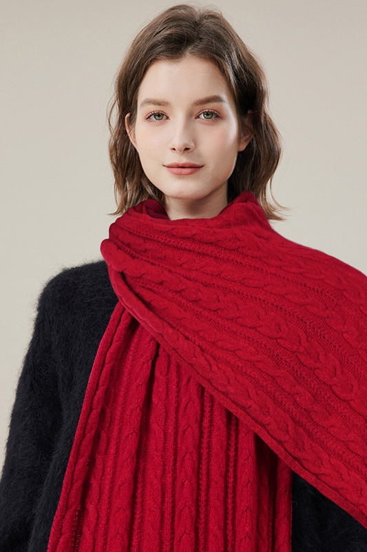 Weicher, langer, kuscheliger Plüschschal