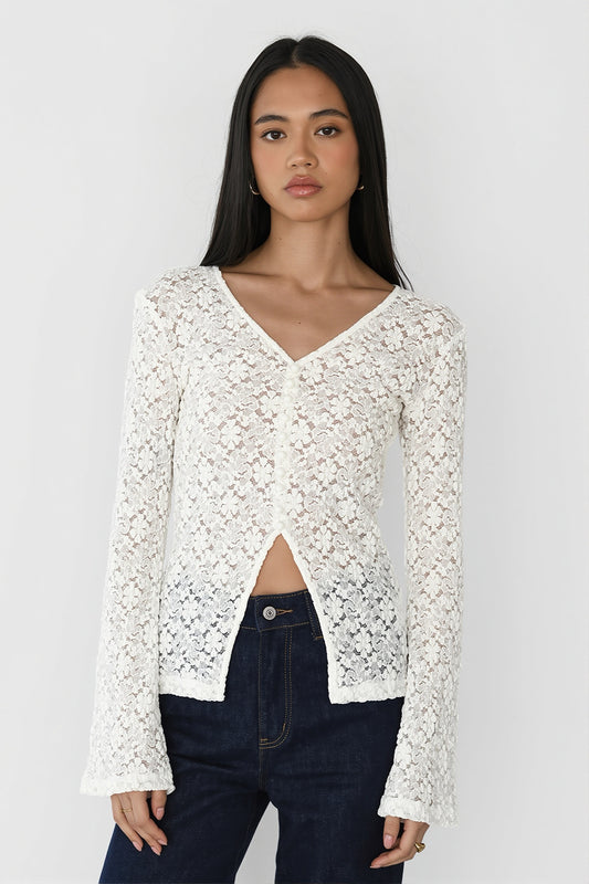 Allover Lace Fitted  Irregular Blouse