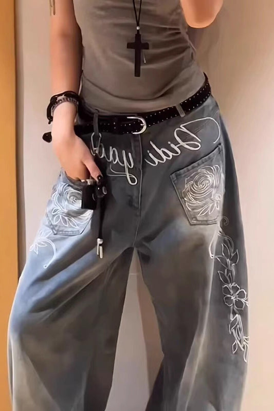 Y2K Jeans mit Blumen- und Buchstabenstickerei und weitem Bein
