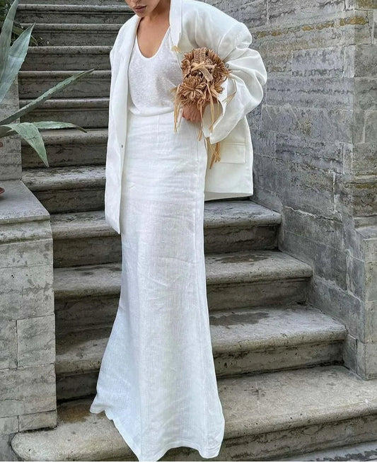 Weißer Blazer mit Taschen und Bodenrock fürs Büro, zweiteiliges Set