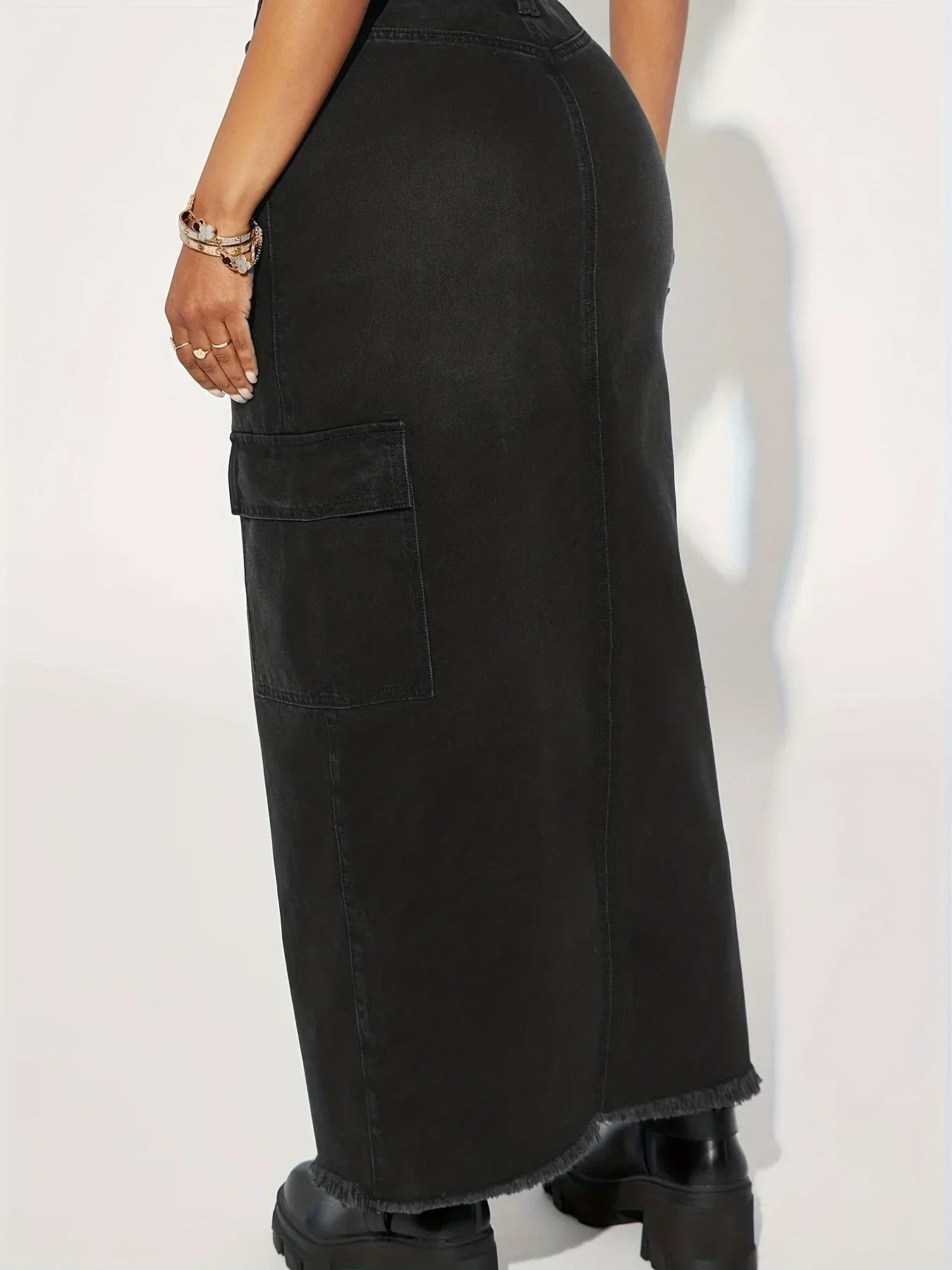 Black Flap Pockets Denim Midi Skirt Raw Hem Distressed Washed Cargo Jean