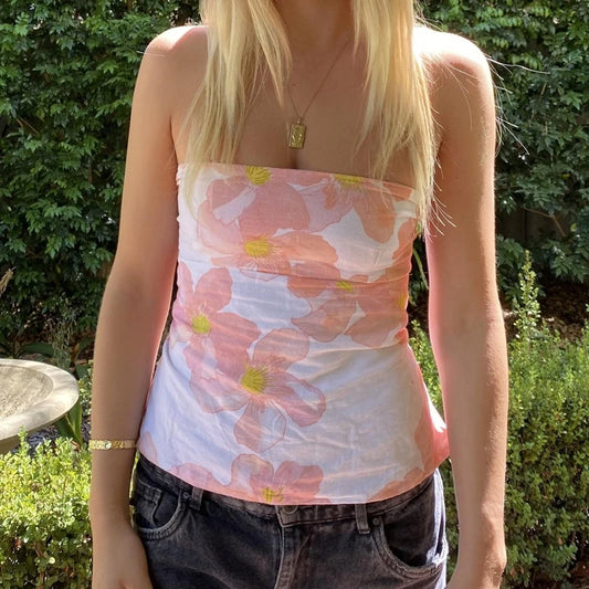 Rückenfreies Crop-Top mit Blumenmuster und Schleife