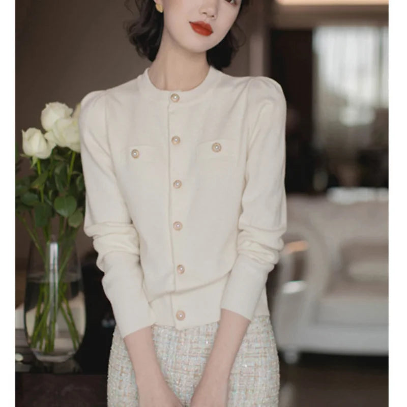 Short Slim Single Breasted Knit Cardigan White / One Size Cardigan-241208