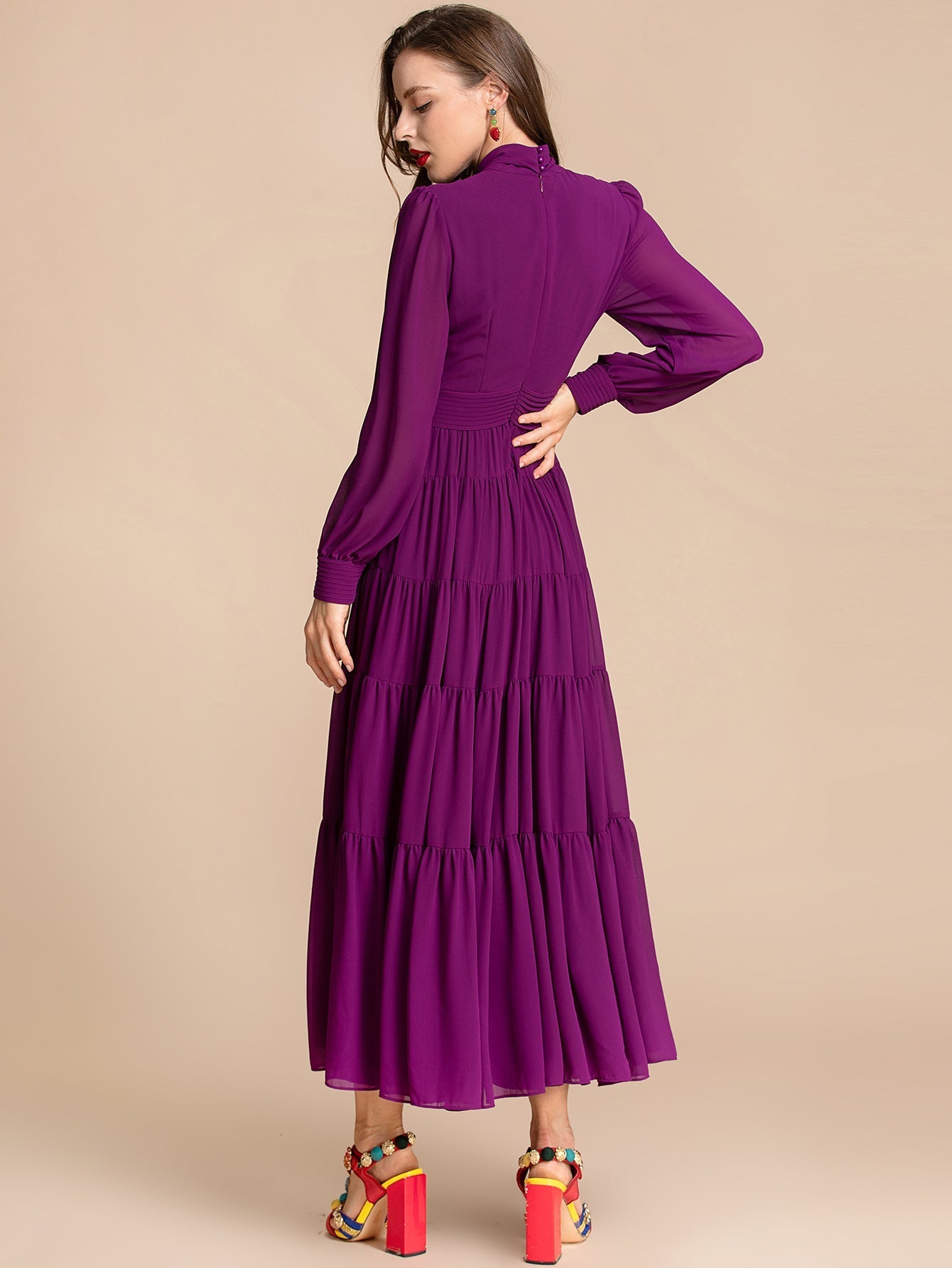 Novella Elegant Maxi Dress
