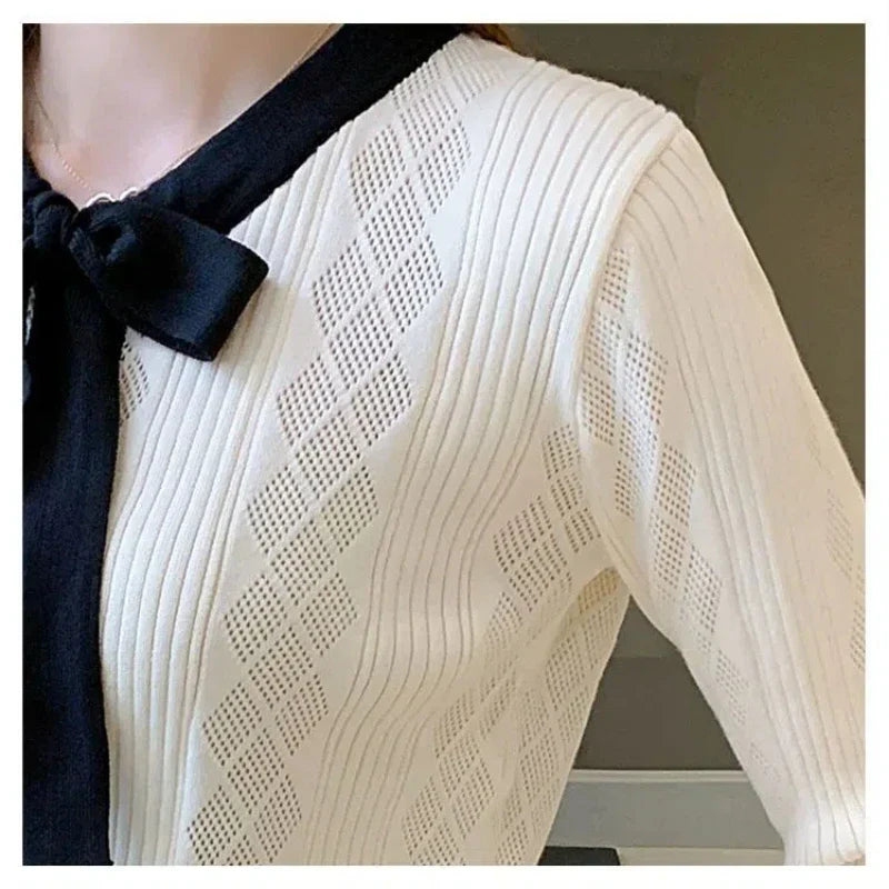 Contrast Color Button V-Neck Knit Cardigan