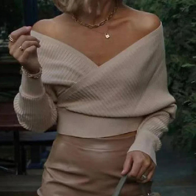 White V-neck Striped Sweater Apricot / S