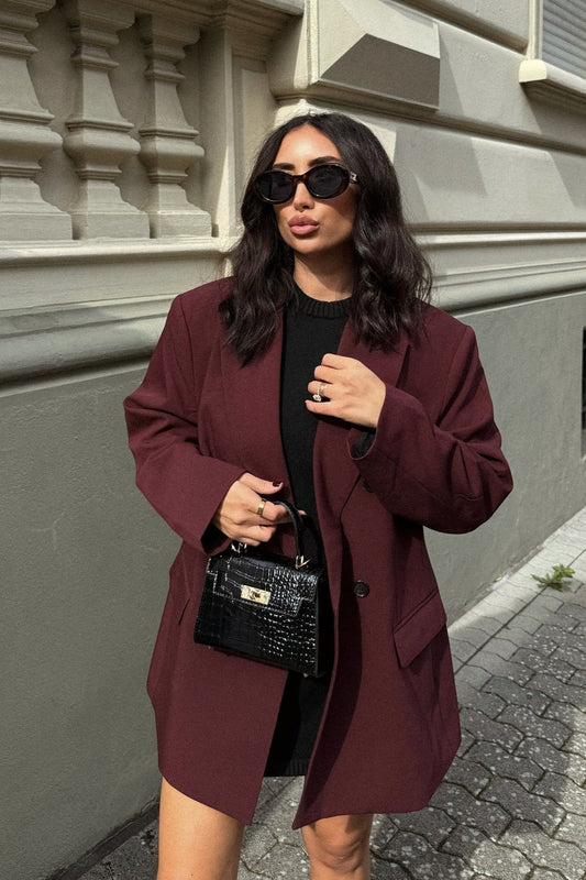 Oversize-Blazer mit breitem Revers und strukturierter Passform