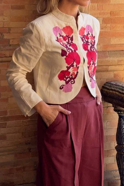 Lässiger Blazermantel mit Stickerei