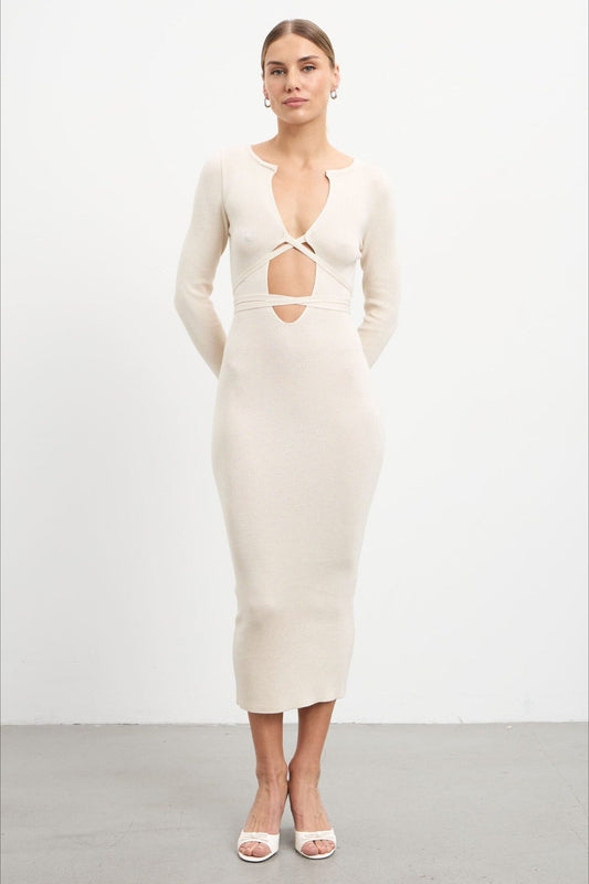 Strickkleid mit tiefem V-Ausschnitt