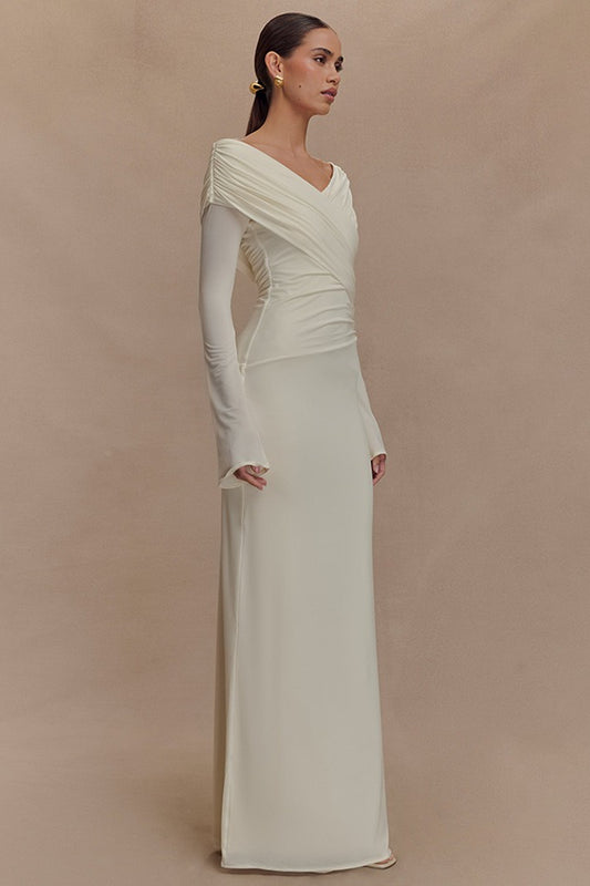 Gerüschtes Maxi-Boho-Kleid mit V-Ausschnitt