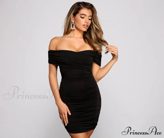 Alluring And Chic Off-The-Shoulder Mini Dress - Lady Occasions