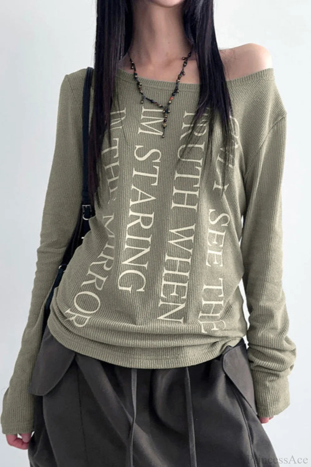 American Retro Oblique Collar Letter Print Long Sleeve Tee Green / XS